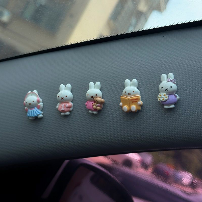 Kawaii Miffy Mini Figür Araba  - Phone Accessories Doll incelemesi ve fiyatı
